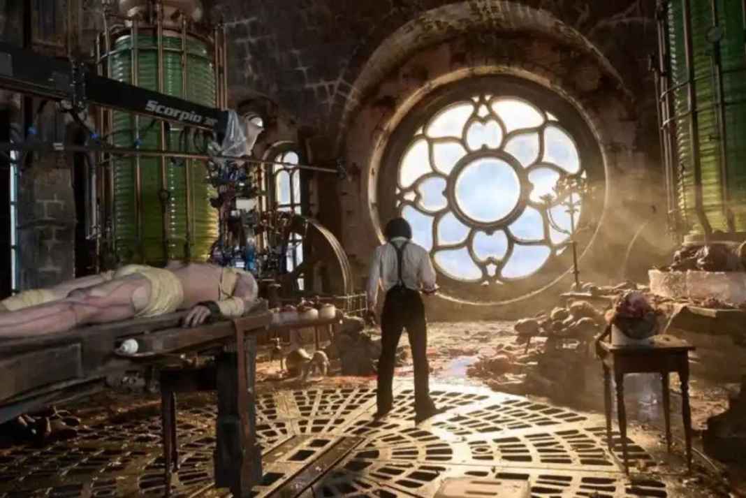 तीन ऑस्कर जीत चुकी हॉरर फिल्म Frankenstein OTT पर रिलीज, साइंटिस्ट के लालच की कहानी मचा रही धमाल FRANKENSTEIN MOVIE