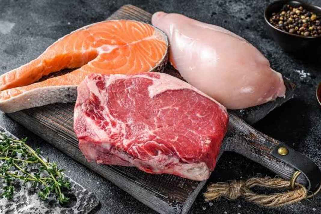 डिमेंशिया का खतरा आधा कर सकता है मीट, लेकिन ये नियम जरूर अपनाएं Health News