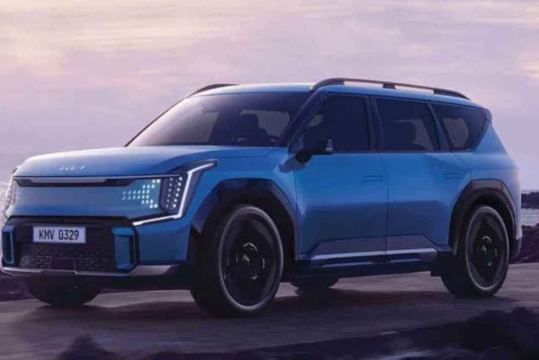 Kia EV2 यूरोप में लॉन्च: 29 लाख रुपये की शुरुआती कीमत, 453 Km तक की रेंज Kia EV2 Electric Car News