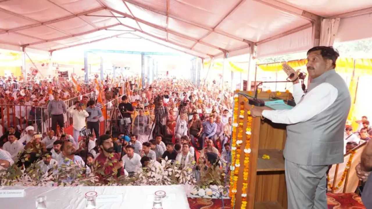 पहाड़ से टकराना पंजाब को पड़ेगा महंगा? मुकेश अग्निहोत्री ने गिनाया 4.5 लाख करोड़ का कर्ज, चंडीगढ़ पर भी ठोका दावा Mukesh Agnihotri