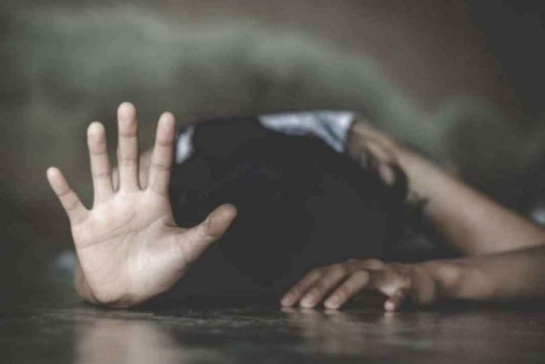 दिल्ली: सौतेले पिता ने किया 14 साल की बेटी का यौन शोषण, 5 महीने की गर्भवती होने पर खुला राज NCRB report