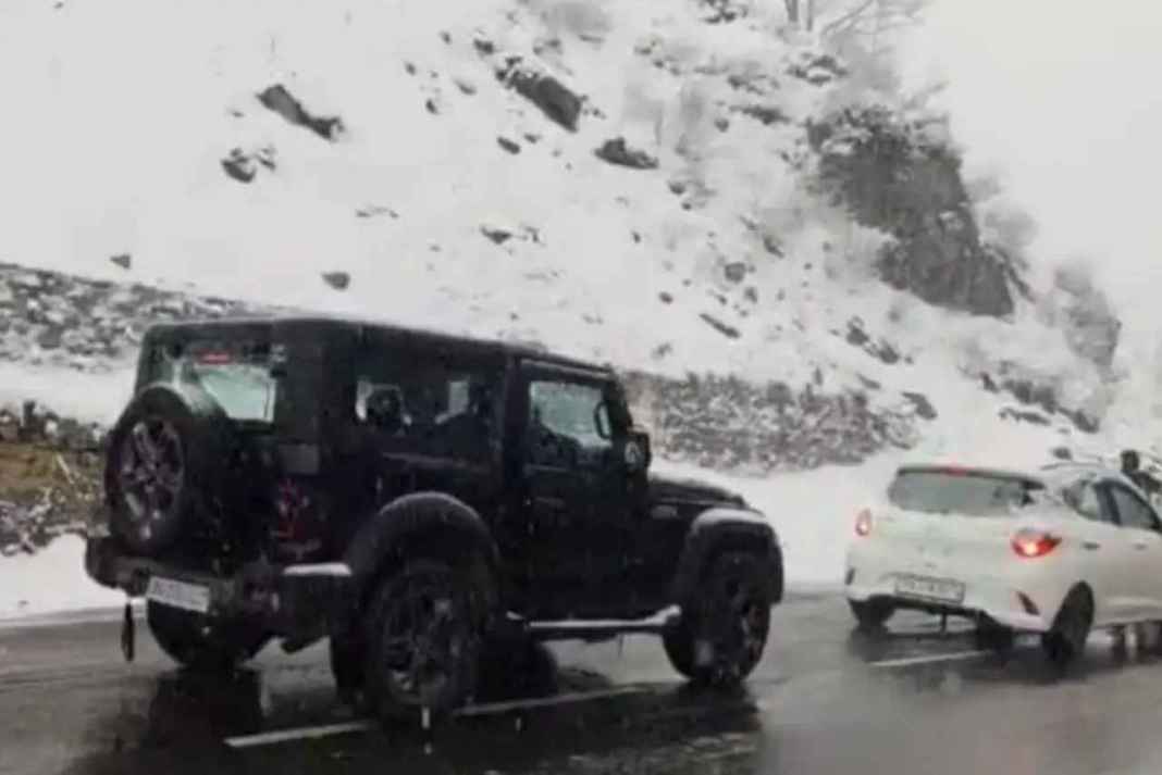 हिमाचल में अचानक पलटा मौसम, रोहतांग में भारी बर्फबारी से थमे पहिए, मनाली जाने से पहले जरूर पढ़ें ये खबर Snowfall in Himachal