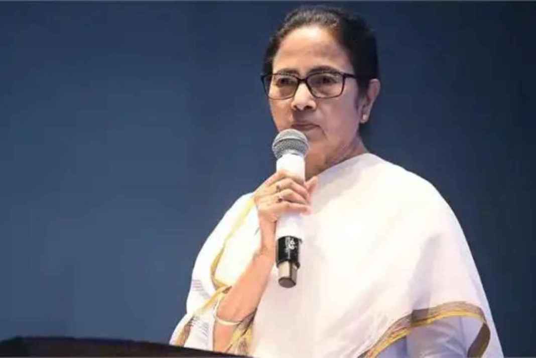 चुनाव से पहले ममता बनर्जी का बड़ा हमला, ‘ECI-BJP गठजोड़’ का आरोप, 200 मौतों का दावा West Bengal News