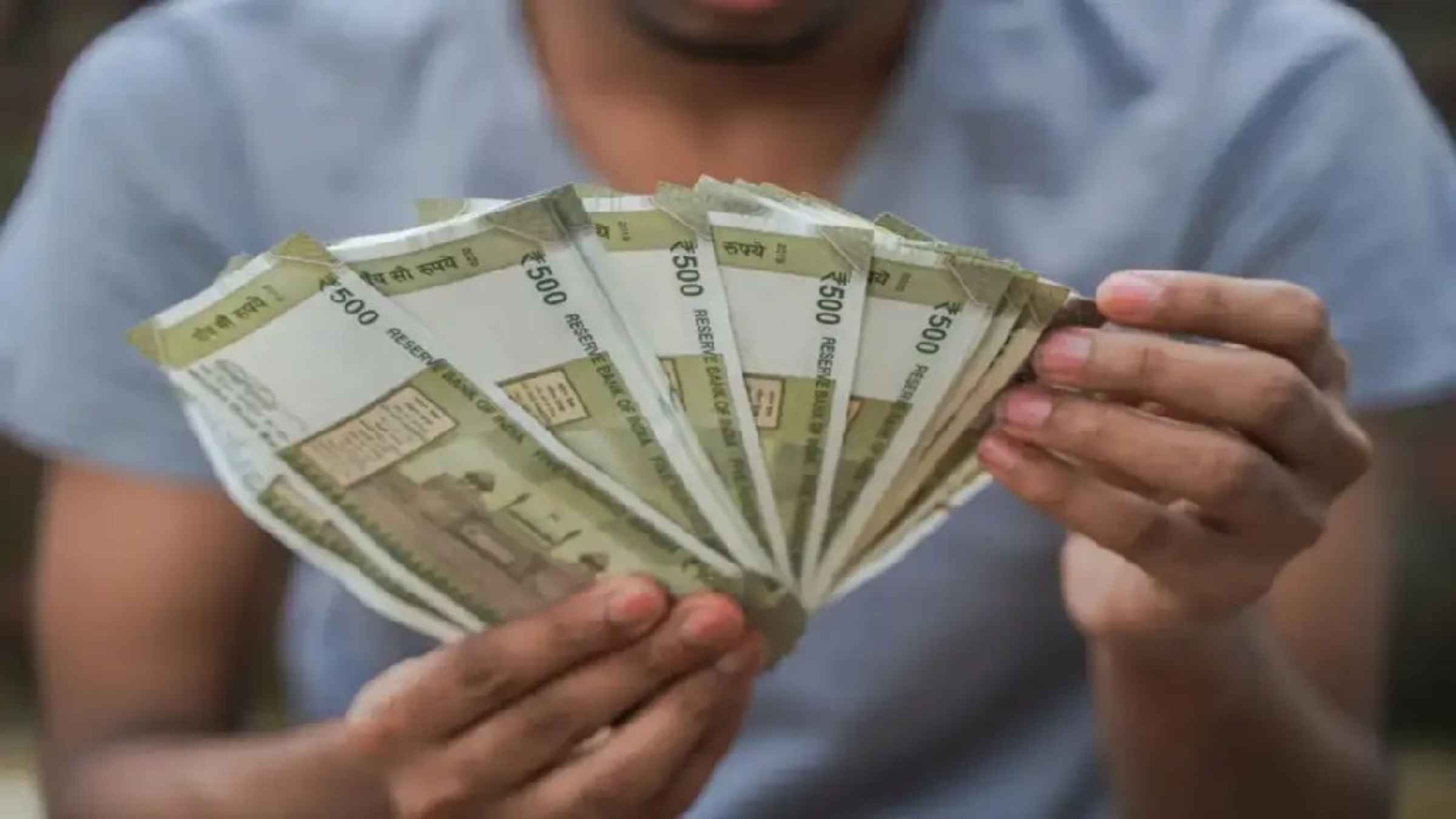 8वें वेतन आयोग का बड़ा अपडेट: 28 से 30 अप्रैल तक दिल्ली में होंगी अहम बैठकें, कर्मचारी यूनियनों के साथ होगी सीधी चर्चा 8th Pay Commission