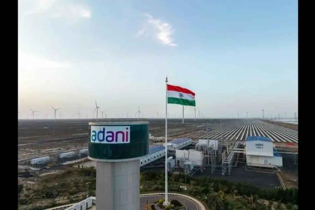 Adani Green को ESG रेटिंग में मिली बड़ी उपलब्धि, CareEdge ने दिया 87.3 का स्कोर, भारतीय कंपनियों में सबसे आगे Adani Green ESG Rating
