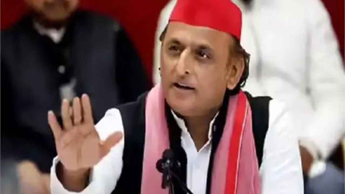 अखिलेश यादव का तीखा हमला: ‘वाराणसी को क्योटो न सही, कम से कम कुत्ता-मुक्त तो बना दीजिए’ AkhileshYadav
