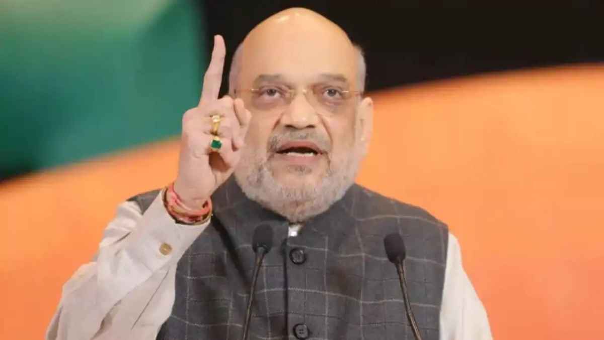 बंगाल चुनाव में अमित शाह का बड़ा धमाका: 3000 रुपये महीना और UCC लागू करने का दांव, क्या ममता का किला ढह जाएगा? Amit Shah