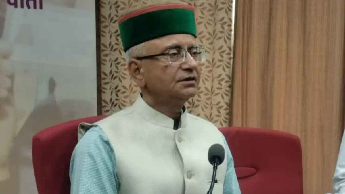 हिमाचल चुनाव में आचार संहिता की उड़ी धज्जियां: कांग्रेस की बैठक में दिखा कर्मचारी, धर्मशाला में गुपचुप जारी हुए 17 टेंडर Anil Khachi