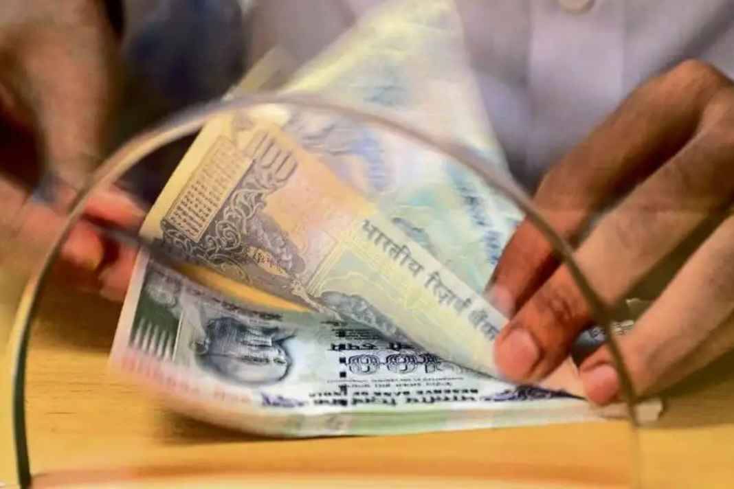7th Pay Commission: केंद्रीय कर्मचारियों के DA पर क्यों सस्पेंस? होली बीती, अप्रैल भी आधा निकला, अब इस तारीख को होगा बड़ा धमाका! DA Hike Latest Update