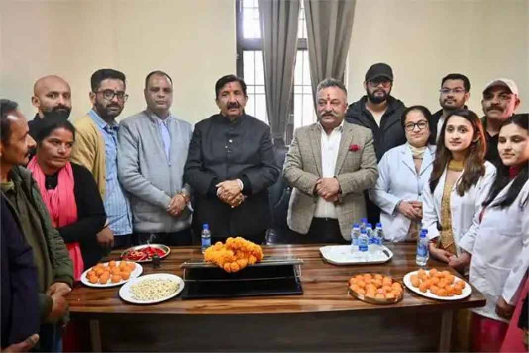 पहाड़ की प्यास बुझाने के लिए 38 करोड़ की महायोजना शुरू: जुब्बल-कोटखाई में विकास कार्यों ने पकड़ी जबरदस्त रफ्तार DCM Mukesh Agnihotri