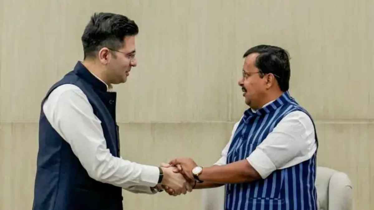 सियासी हलचल: राघव चड्ढा समेत 7 सांसद BJP में शामिल, लेकिन ‘आधिकारिक एंट्री’ में फंसा ये पेंच DelhiPolitics