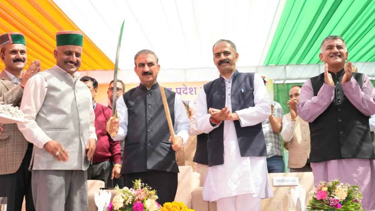 हिमाचल के इस गांव ने किया अद्भुत चमत्कार, अब बिना कुछ किए हर साल होगी लाखों की कमाई! Dharech Panchayat