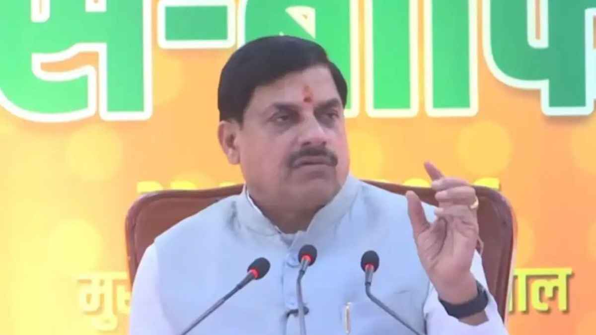 मोहन सरकार का ऐतिहासिक दांव: जमीन अधिग्रहण पर किसानों को मिलेगा 4 गुना मुआवजा, लाड़ली बहनों की भी मौज Dr. Mohan Yadav
