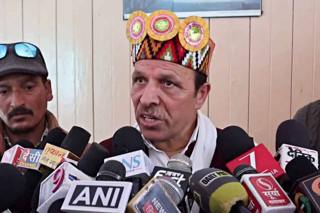 हिमाचल के जनजातीय इलाकों के बजट पर बड़ा बवाल, 972 करोड़ से 302 करोड़ पर क्यों आई बात? Former Minister Ramlal Markanda