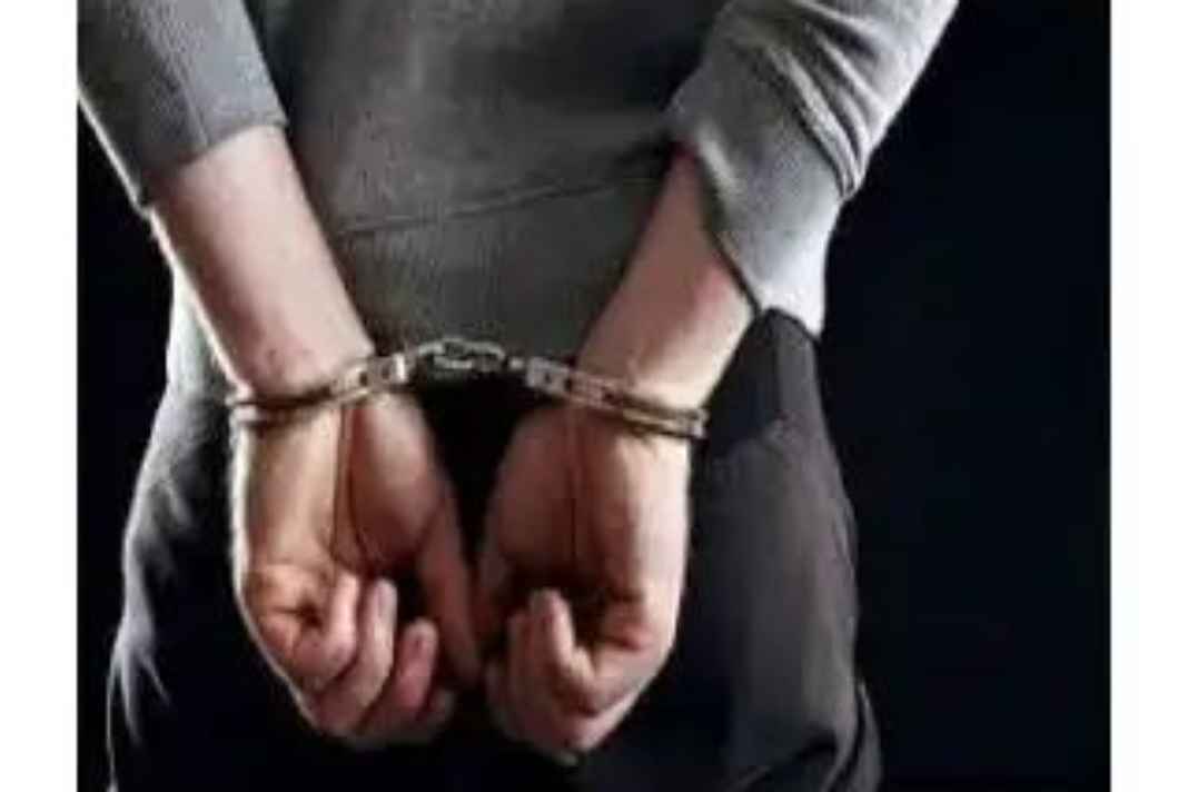 गोरखपुर: सड़क पर बुलेट के स्टंट ने ली युवती की जान, वायरल वीडियो के बाद एक गिरफ्तार Gorakhpur Uttar Pradesh