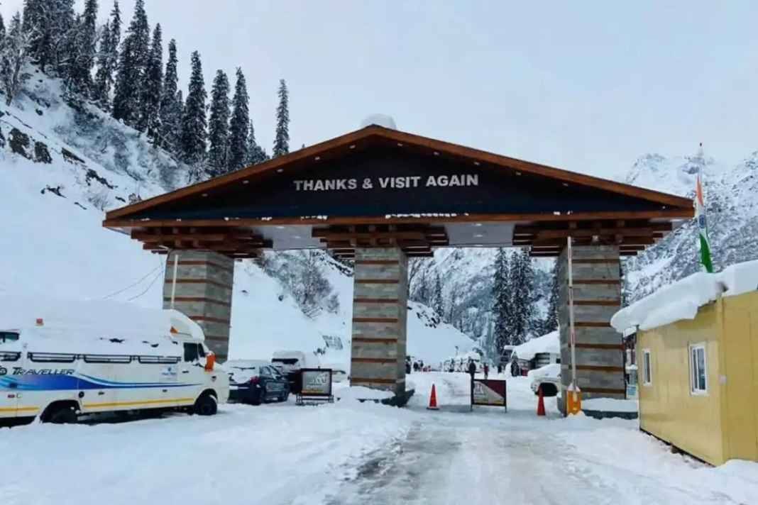 हिमाचल में कुदरत का कोहराम: कहीं बर्फबारी तो कहीं गिरे ओले, जानें अगले 48 घंटे कैसा रहेगा आपके शहर का हाल? Himachal Ka Kal Ka Mausam