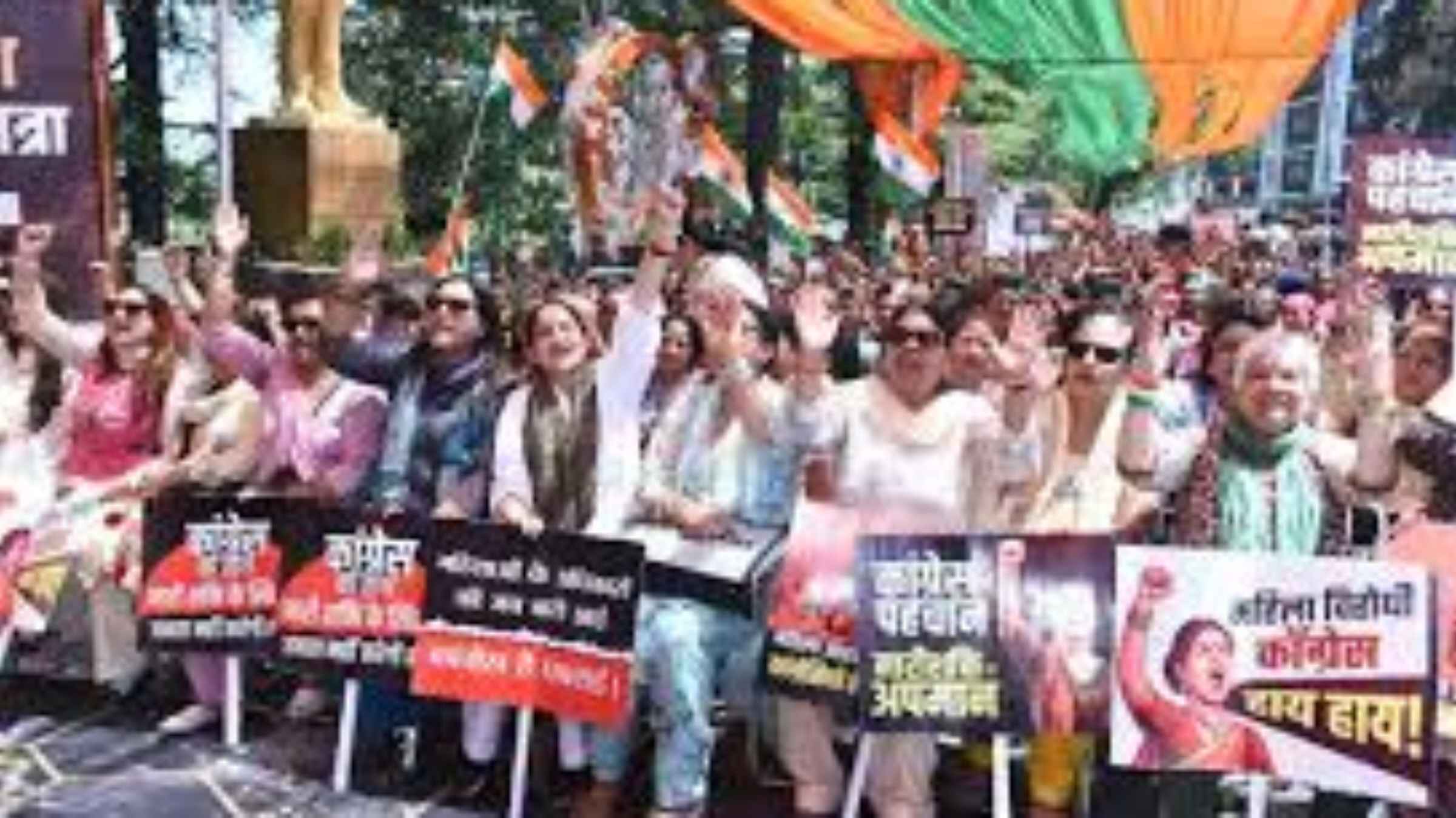 हिमाचल में महिला आरक्षण मुद्दे पर सियासत गरमाई, भाजपा ने शिमला में निकाली ‘जन आक्रोश रैली’, कांग्रेस पर साधा निशाना Himachal Politics Women Reservation