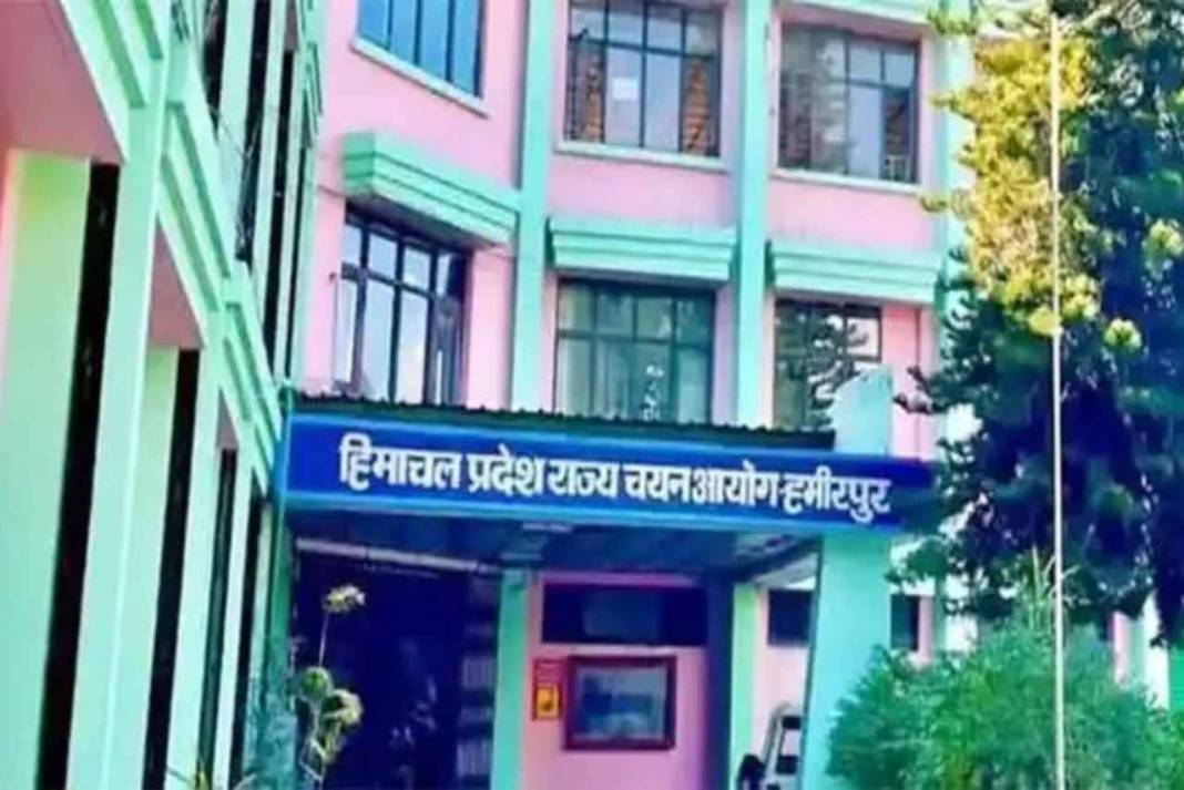 नर्स भर्ती में बड़ा बदलाव: हाई कोर्ट के आदेश के बाद अब पुरुष भी बनेंगे स्टाफ नर्स, आयु सीमा में मिली बड़ी राहत Himachal Pradesh State Selection Commission