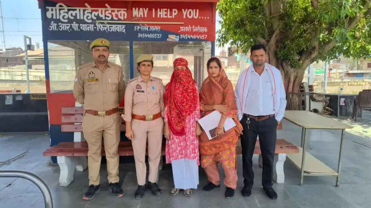 परिजनों से रूठकर हिमाचल से यूपी पहुंची 17 साल की लड़की, स्टेशन पर अकेली देख पुलिस ने किया कुछ ऐसा! Himachal Pradesh girl handed over to Child Line
