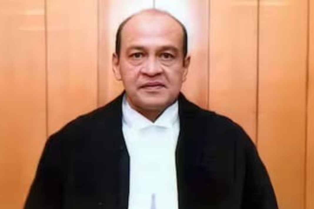 सुप्रीम कोर्ट की जांच, घर में जले हुए नोट… और अब अचानक इस्तीफा! जस्टिस यशवंत वर्मा के ‘कैश कांड’ का पूरा सच Justice Yashwant Varma Resignation