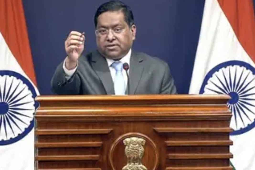 लेबनान में इजरायल के खौफनाक हमले से दुनिया हैरान! भारत ने तोड़ी चुप्पी, नागरिकों की मौत पर दी बड़ी चेतावनी Ministry of External Affairs