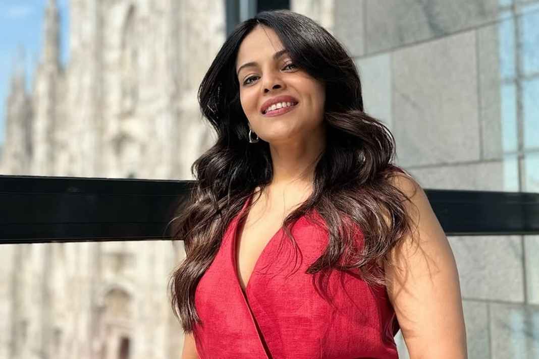 नमाज पढ़ने के फायदे बताना नमिता थापर को पड़ा भारी, मां को मिली भद्दी गालियां, रोते हुए ट्रोल्स को दिया कड़ा जवाब Namita Thapar