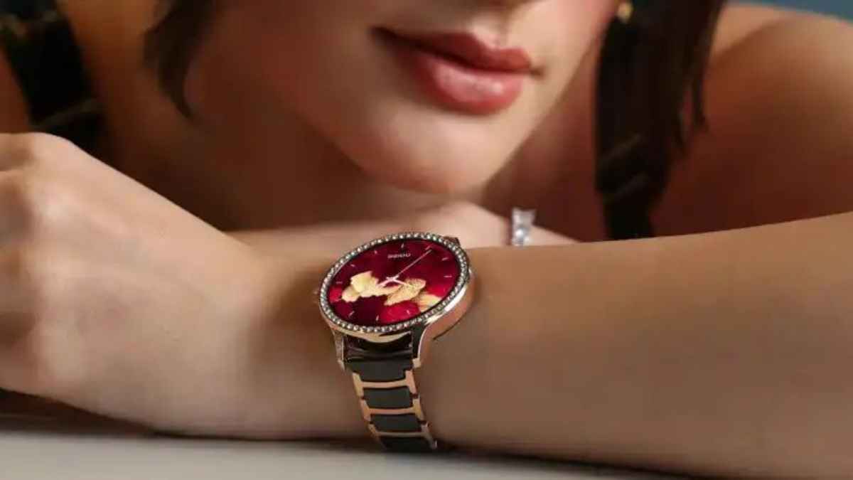 NoiseFit Diva Araya: महिलाओं के लिए लॉन्च हुई लग्जरी स्मार्टवॉच, हीरे जैसी चमक और SOS फीचर से है लैस NoiseFitDivaAraya
