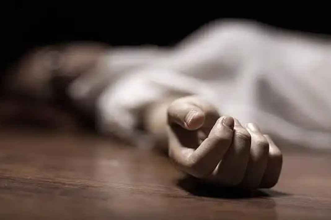 Person Find Dead