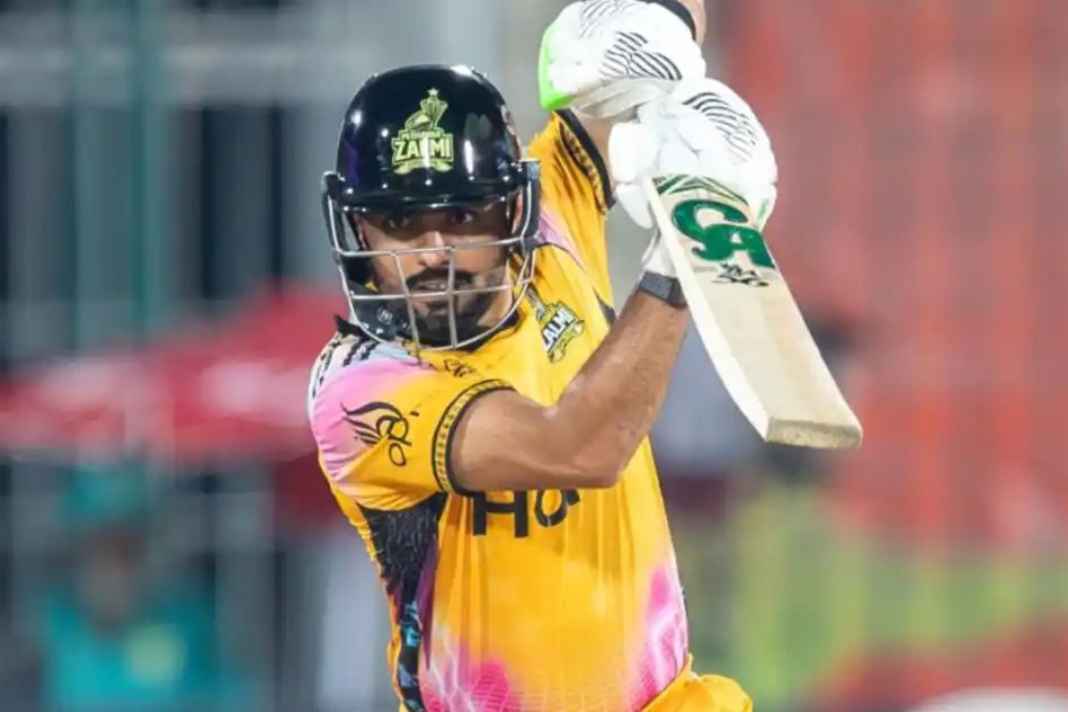 PSL 2026: बाबर आजम ने 52 गेंदों में ठोका धुआंधार शतक, सिर्फ एक डॉट बॉल खेलकर बनाया रिकॉर्ड Peshawar