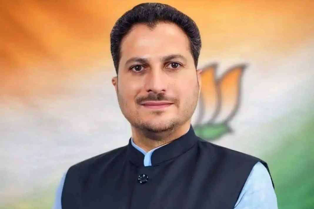 चेस्टर हिल विवाद पर भड़की भाजपा, सुक्खू सरकार पर लगाए गंभीर आरोप, हिमाचल में ये क्या हो रहा है? Rakesh Jamwal