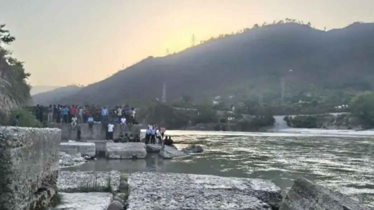 श्रीनगर एनआइटी के छात्र का दर्दनाक अंत: अलकनंदा में नहाते समय बहा बीटेक का छात्र, रेस्क्यू जारी SDRF