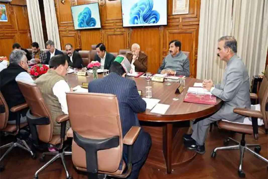 हिमाचल कैबिनेट का बड़ा फैसला: होम स्टे मालिकों को मिली बड़ी राहत, अब नहीं चाहिए फायर NOC Sukhu Cabinet