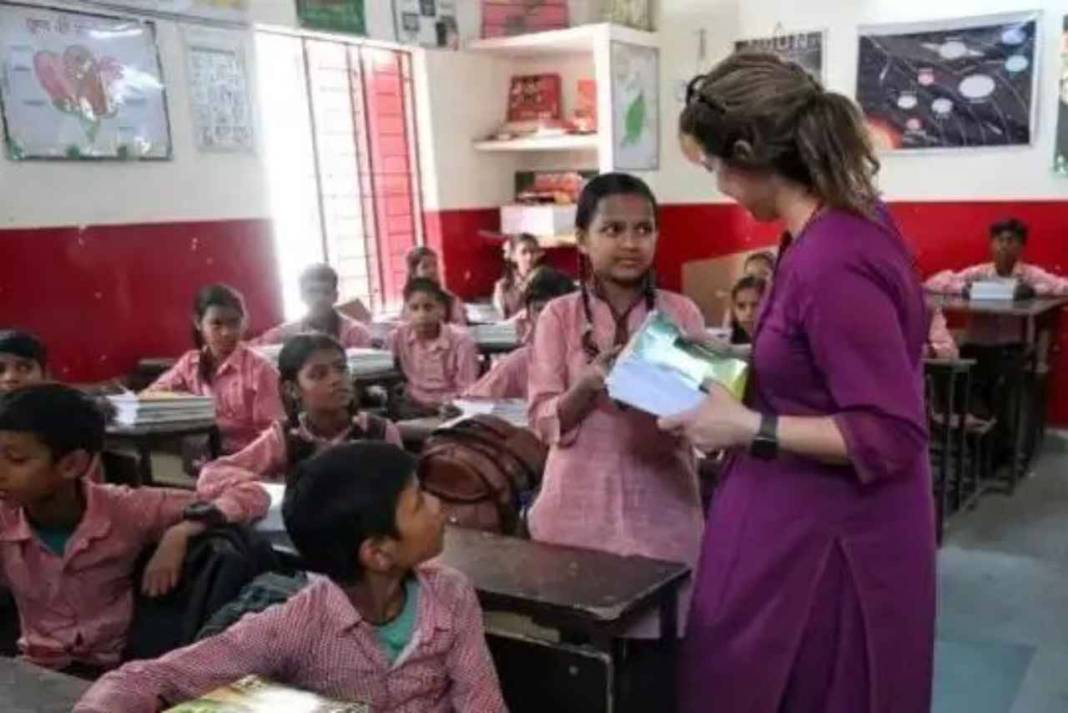 यूपी के सरकारी स्कूलों में बड़ा बदलाव: अब बैग नहीं ‘मस्ती’ लेकर घर लौटेंगे बच्चे, जारी हुआ नया सालभर का कैलेंडर UP School Holidays