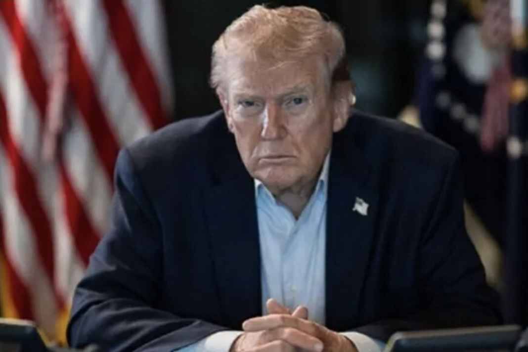 अमेरिका में विदेशी डॉक्टरों को बड़ी राहत: ट्रंप प्रशासन ने चुपचाप बदली वीजा नीति, अब काम पर लौट सकेंगे हजारों चिकित्सक US President Donald Trump
