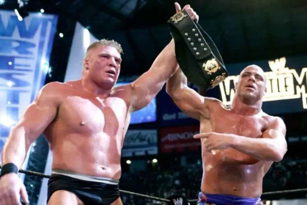 WWE के ‘बीस्ट’ ब्रॉक लेसनर ने ओबा फेमी से हार के बाद रिंग में उतारे दस्ताने और जूते, फैंस ने लगाया संन्यास का अनुमान WWE