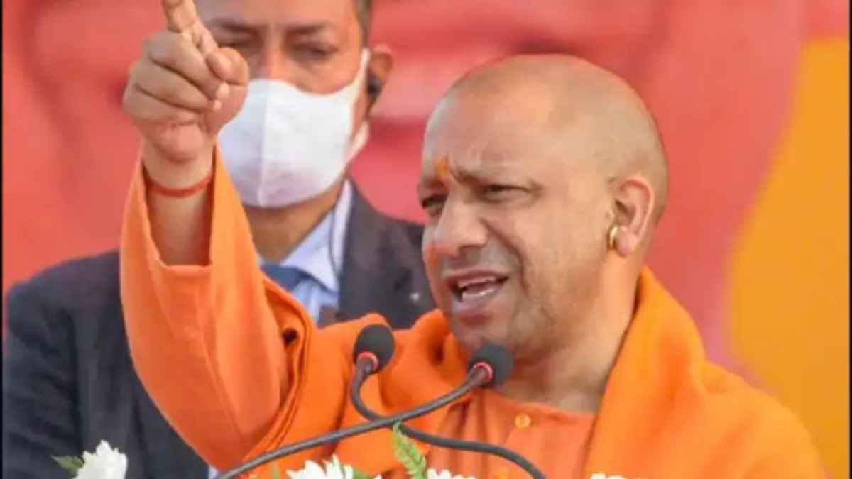 बंगाल चुनाव का रण: योगी आदित्यनाथ का आज ‘सुपर मंडे’, अंतिम दिन ताबड़तोड़ रैलियों से भरेंगे हुंकार YogiAdityanath 1