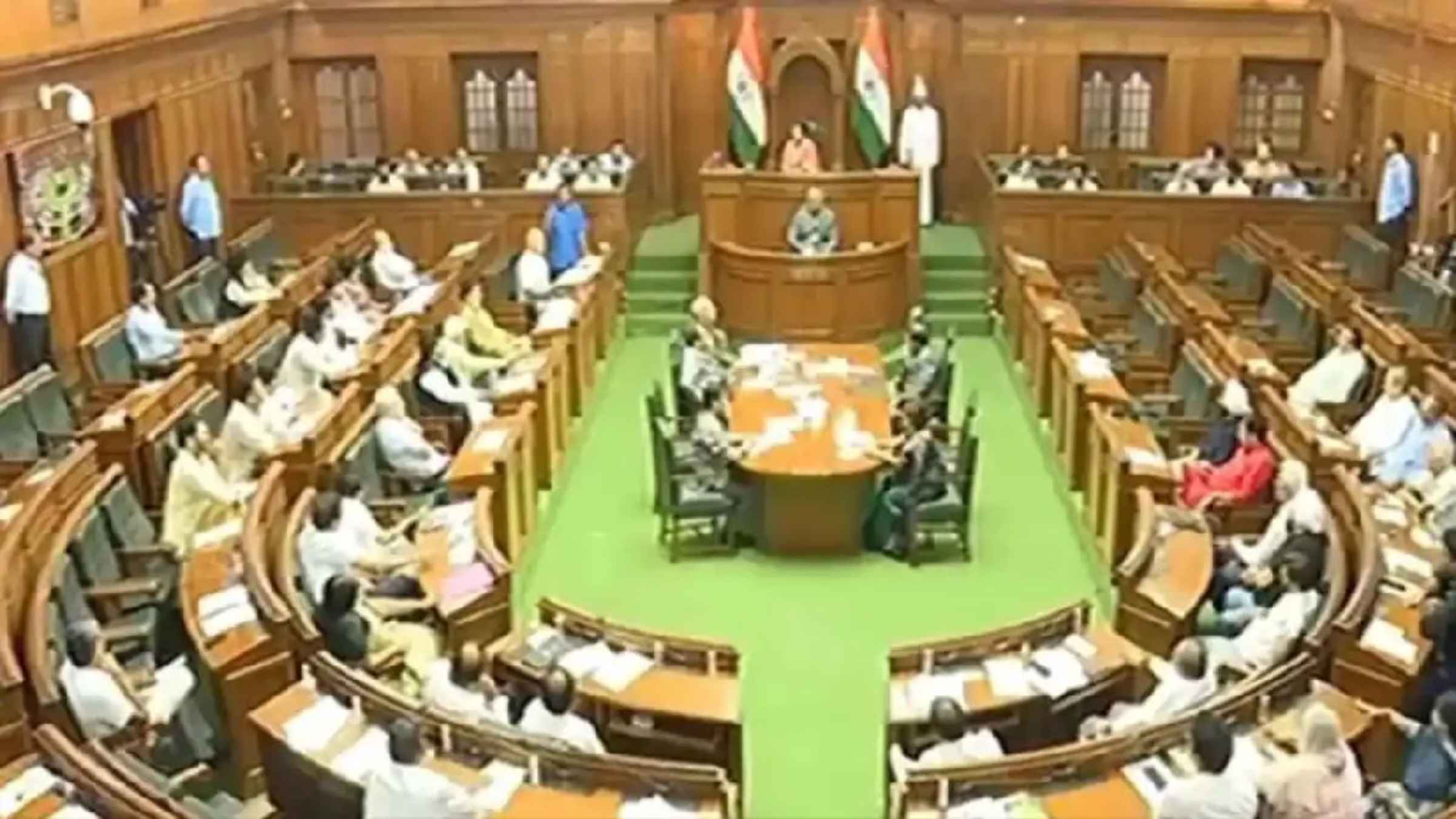 महिला आरक्षण बिल गिरने पर दिल्ली में हाई-वोल्टेज ड्रामा, विशेष सत्र में विपक्ष पर गिरेगी गाज? delhi assembly women reservation bill