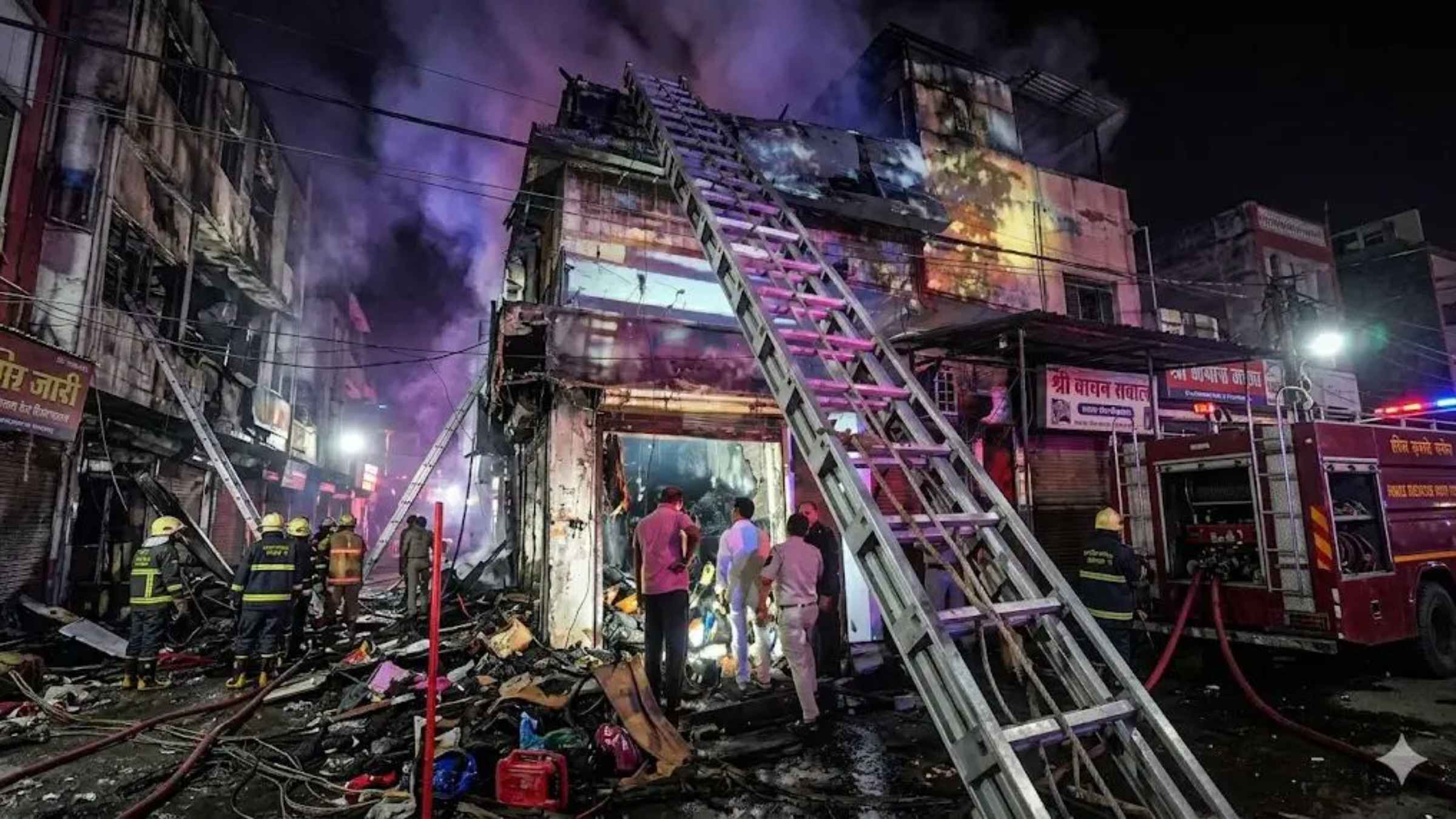 delhi fire news  kalyanpuri fire accident