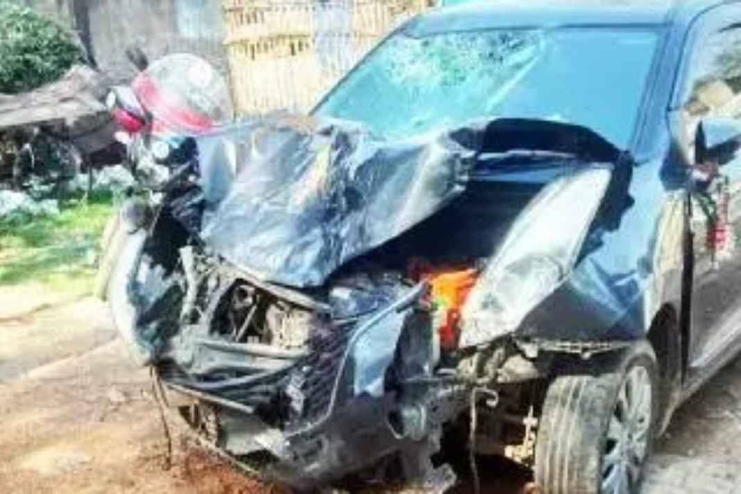 Jamshedpur: 24 घंटे में सड़क हादसों का तांडव, बाइक, ट्रेलर, कार और स्कूटी से हादसे, कई मौतें, प्रशासन के खिलाफ भड़के लोग road accident jamshedpur