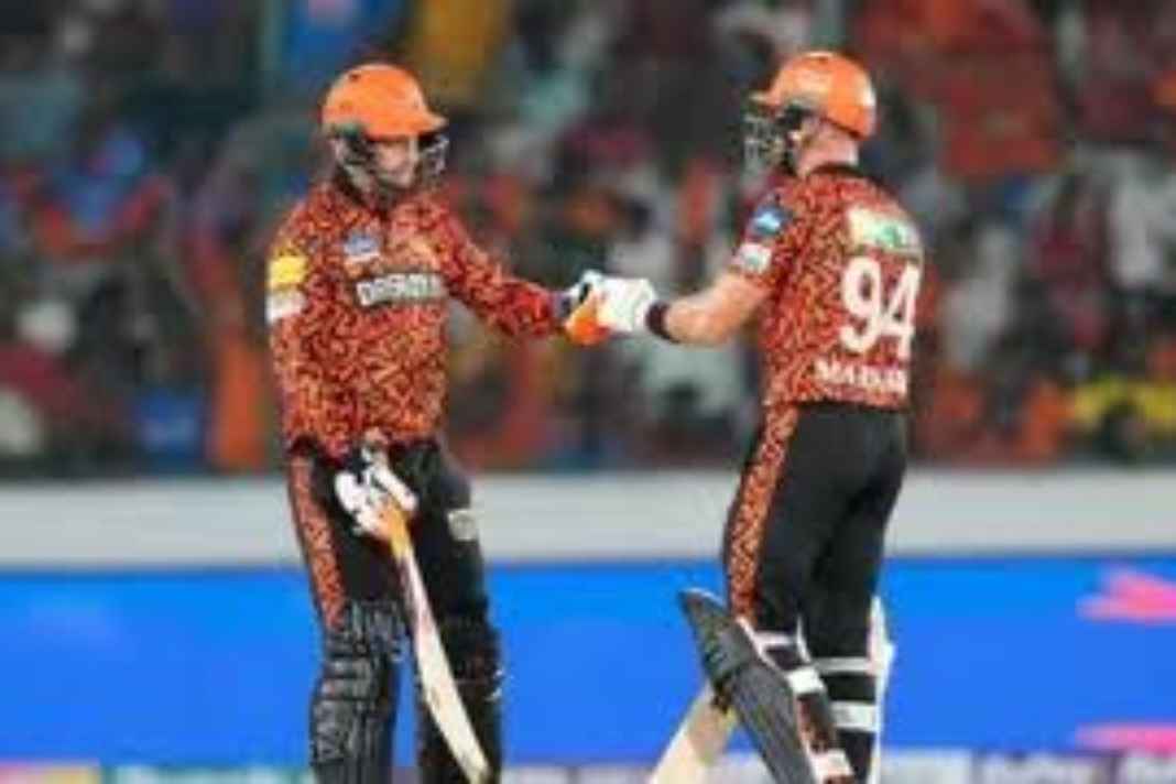 23 करोड़ का यह विस्फोटक बल्लेबाज बनेगा दिल्ली कैपिटल्स के लिए सबसे बड़ा खतरा, कुलदीप और अक्षर की फिरकी पर भी पड़ता है भारी sports