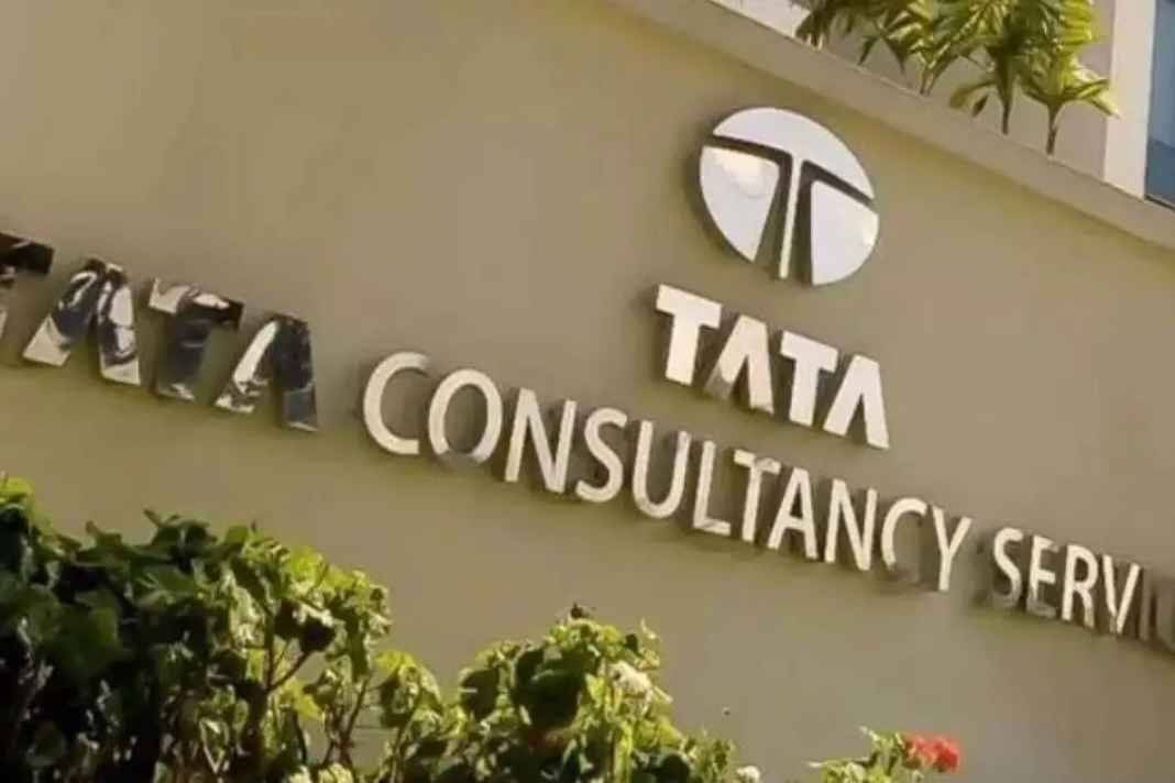 TCS के शेयर में 3% से अधिक की गिरावट, अच्छे नतीजों के बावजूद ब्रोकरेज की सतर्कता से टूटे दांव stock market tcs share