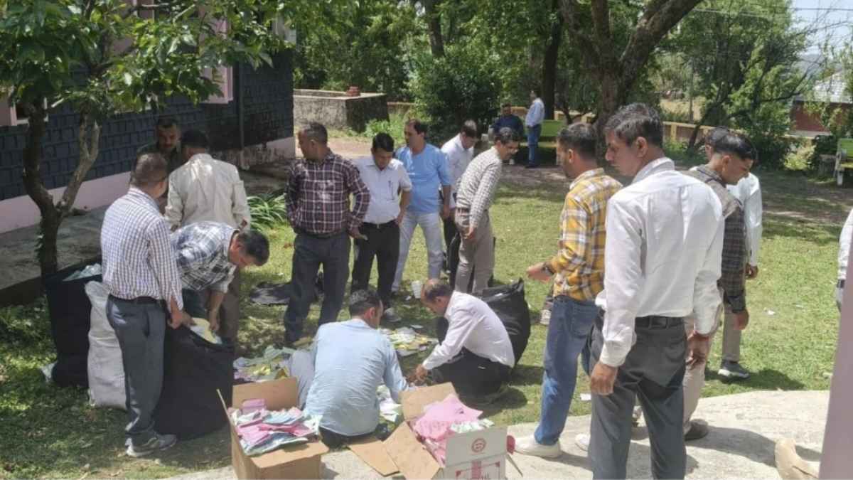 30 ballot papers missing from Chauntra block