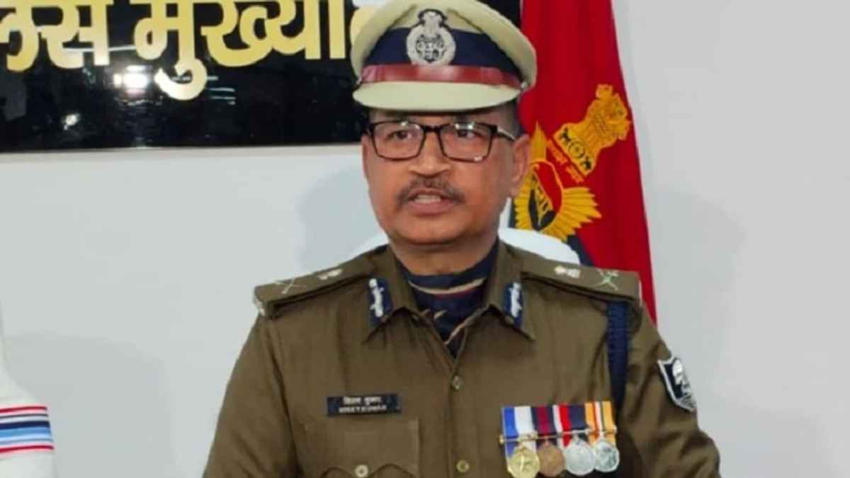 “वर्दी का रौब दिखाया या घूस मांगी तो डूब मरो”, बिहार के डीजीपी का फूटा गुस्सा, कांप उठी पुलिस! DGP Vinay Kumar