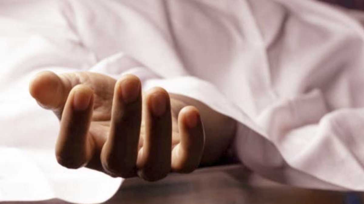 शिमला में अकेले पाकर व्यक्ति ने उठाया खौफनाक कदम, पत्नी घर लौटी तो उड़ गए होश Death