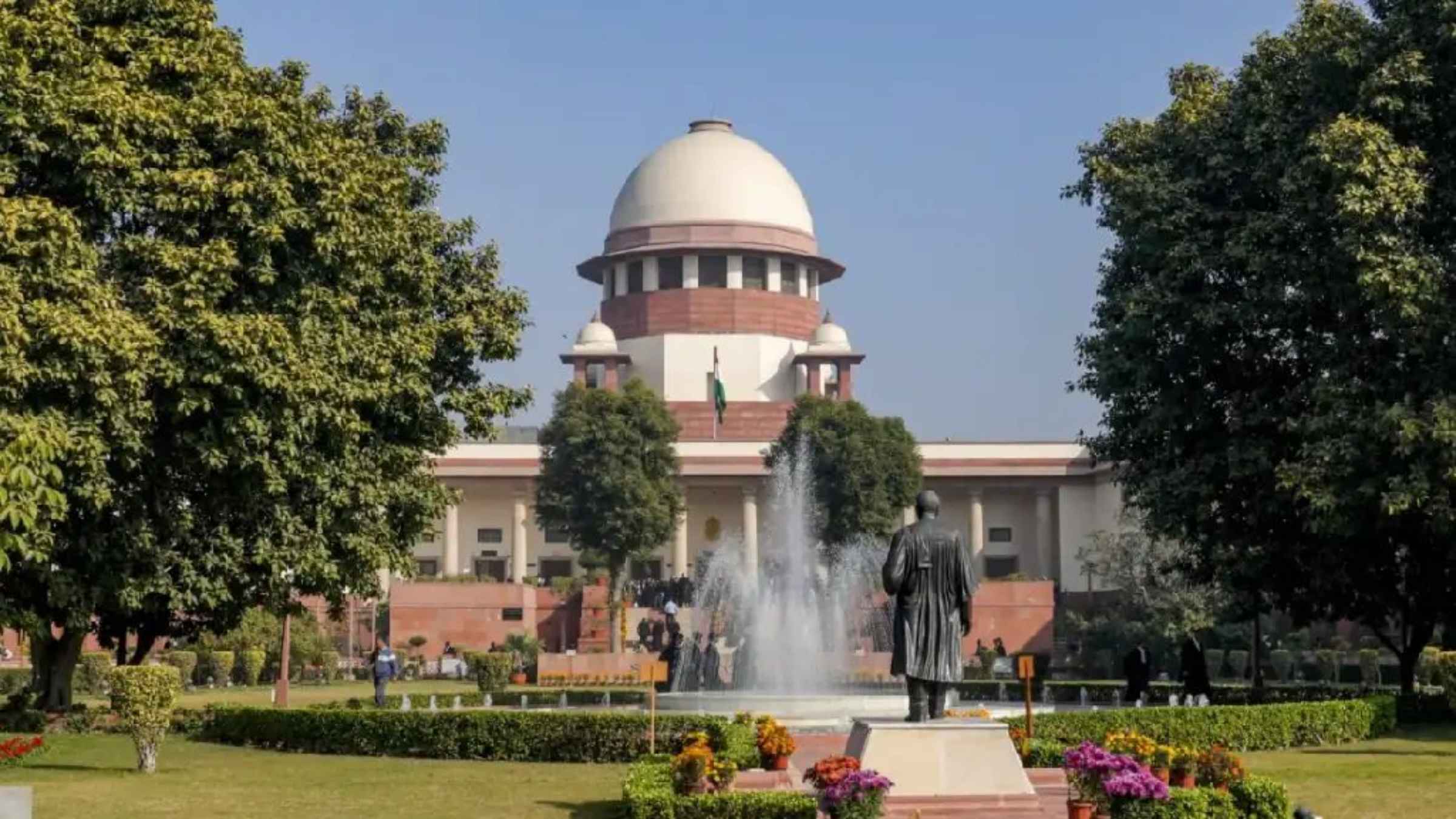 दिल्ली गोल्फ क्लब को सुप्रीम कोर्ट से मिली बड़ी राहत, ऐतिहासिक स्मारकों के पास बनी इमारतें सील करने के आदेश पर लगाई रोक Delhi Golf Club