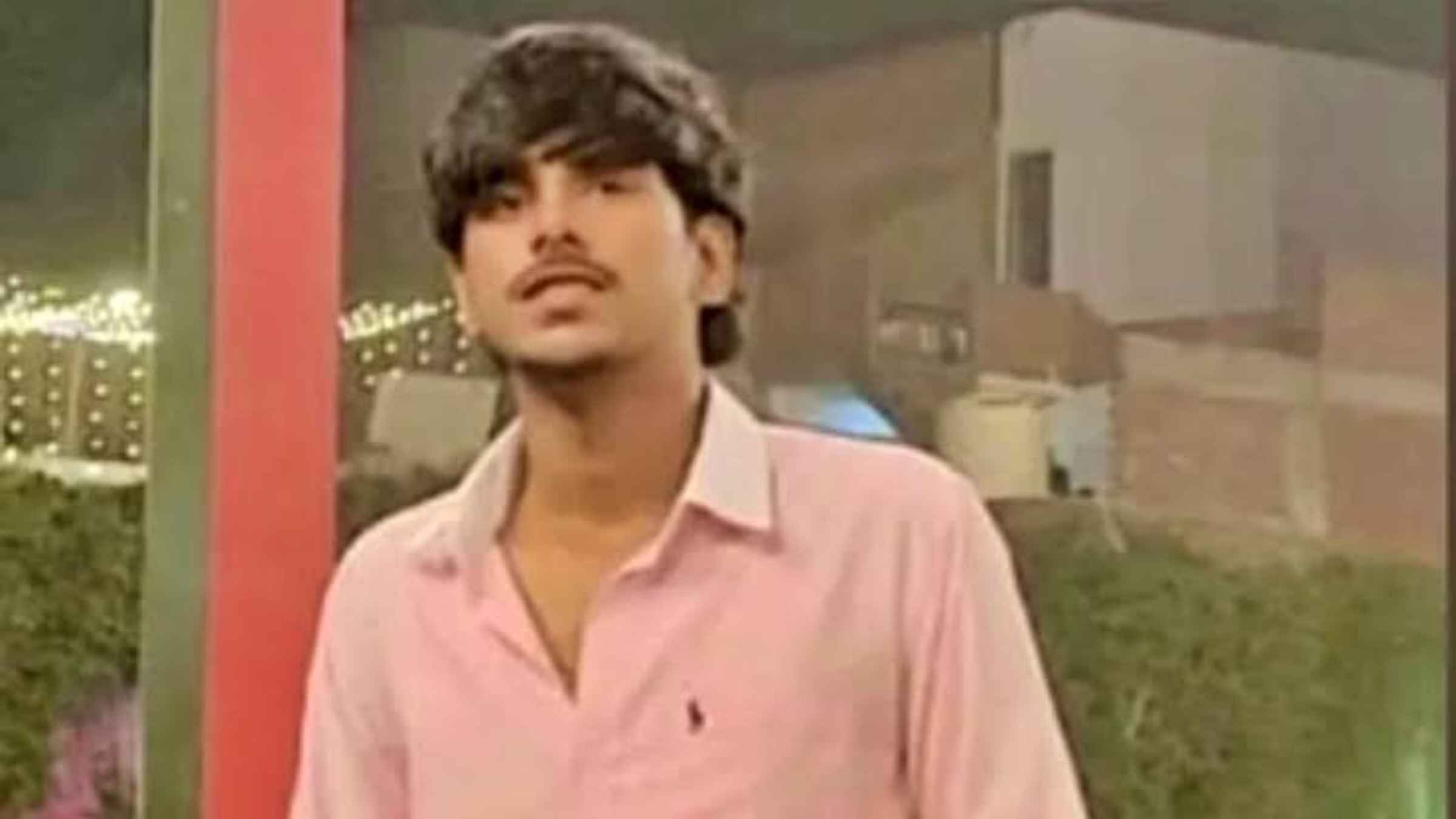 गाजियाबाद में खूनी त्योहार: दोस्त ने पहले घर बुलाया, फिर 11वीं के छात्र के पेट में ताबड़तोड़ घोंपा चाकू, मौत Ghaziabad Crime Murder Case