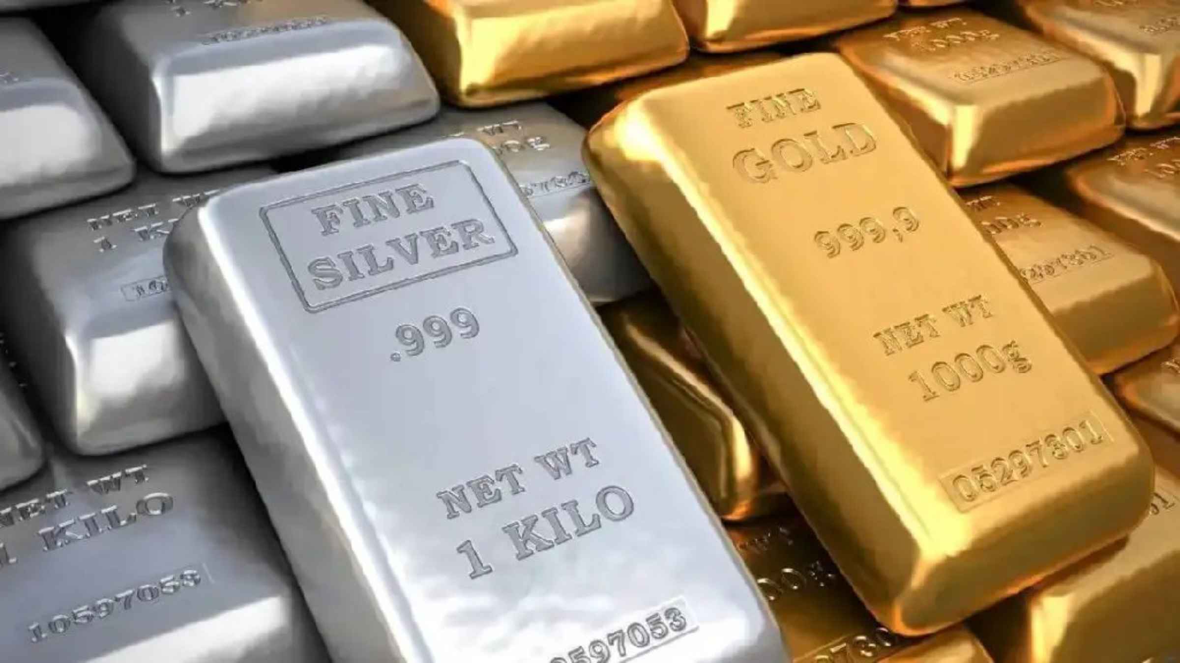Gold Silver Price: सराफा बाजार में मची भारी हलचल, सोना और चांदी की कीमतों में आई रिकॉर्ड तोड़ गिरावट, जानिए नए दाम Gold Price Silver Price