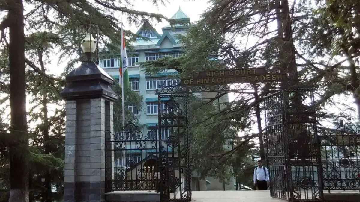 हिमाचल प्रदेश में अतिक्रमणकारियों पर हाई कोर्ट का बड़ा हंटर, वन भूमि खाली करने के लिए दी आखिरी समय सीमा Himachal Pradesh High Court