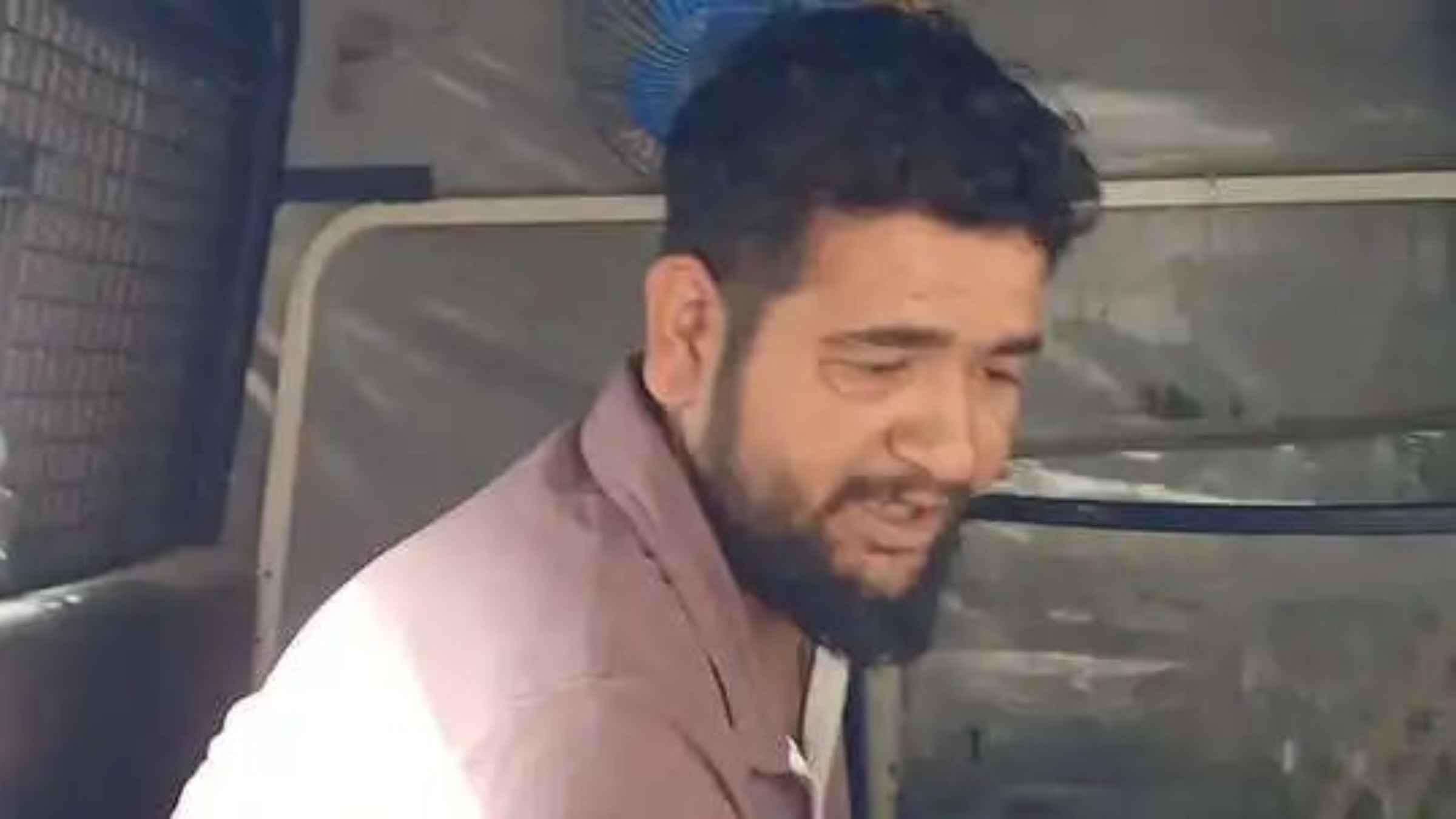 जम्मू में आईएसआई का बड़ा हनीट्रैप नेटवर्क ध्वस्त, सीमा पार सेना के खुफिया राज भेजने वाला बेरोजगार युवक गिरफ्तार Indian Army Jammu Kashmir News