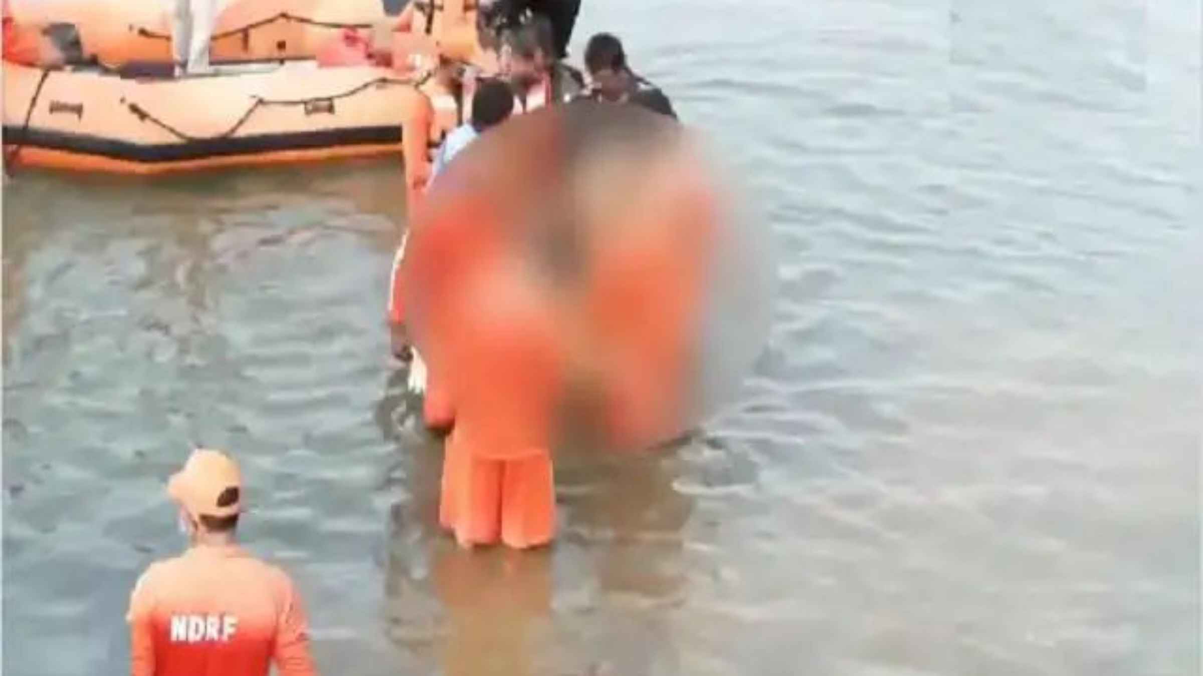 कर्नाटक में थट्टे हक्कलू नदी में डूबा एक ही परिवार, सात महिलाओं समेत 11 लोगों की दर्दनाक मौत से देश स्तब्ध Karnataka River Accident